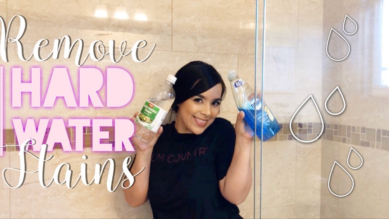 How To Clean The Shower Door Less Using Rain-X  Don't Look Under The Rug®  with Amy Bates 